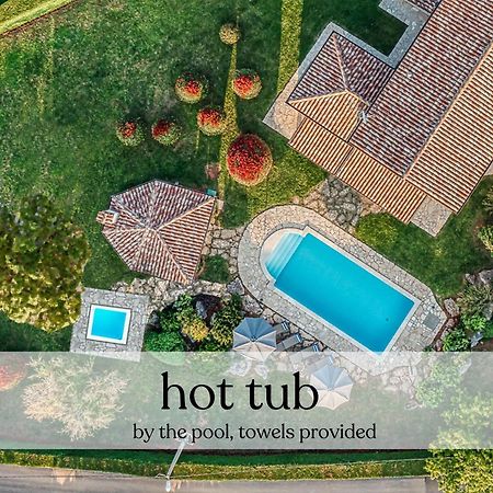 Villa Paolina With Hot Tub Višnjan Exteriör bild