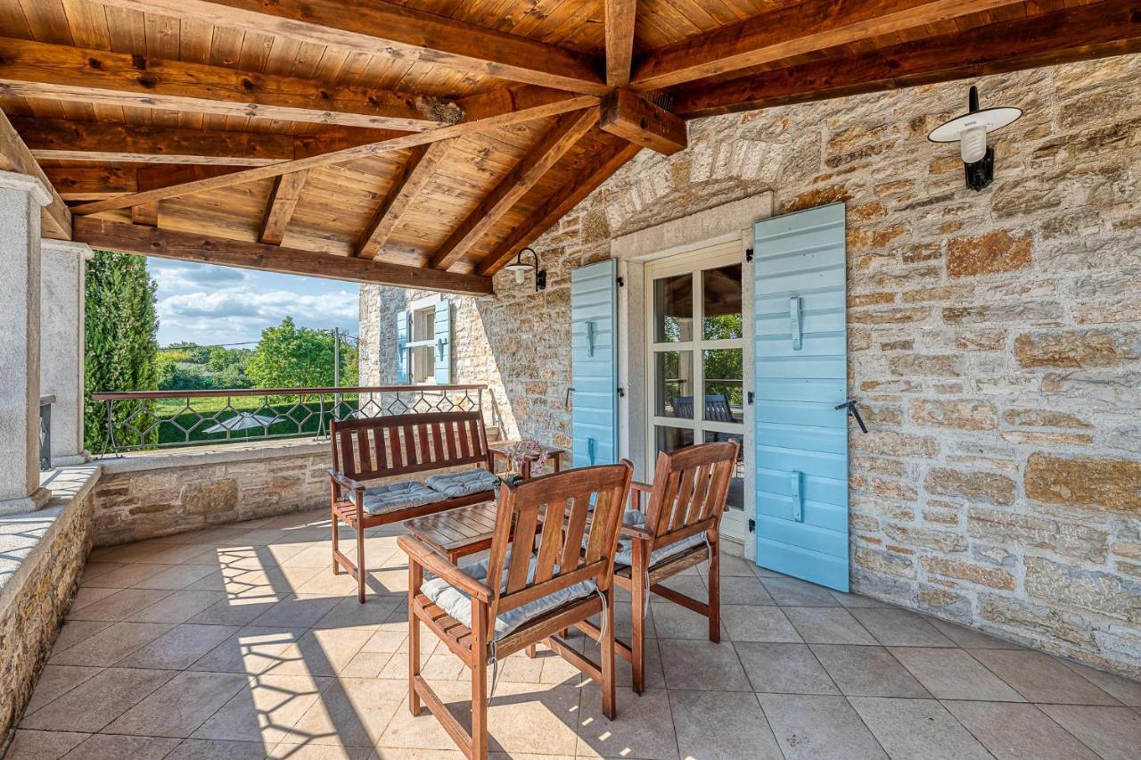Villa Paolina With Hot Tub Višnjan Exteriör bild